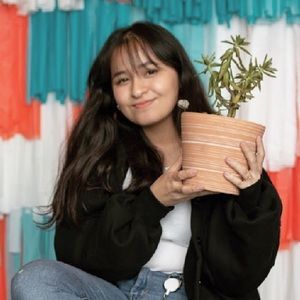 Meet your Posher, Aliya